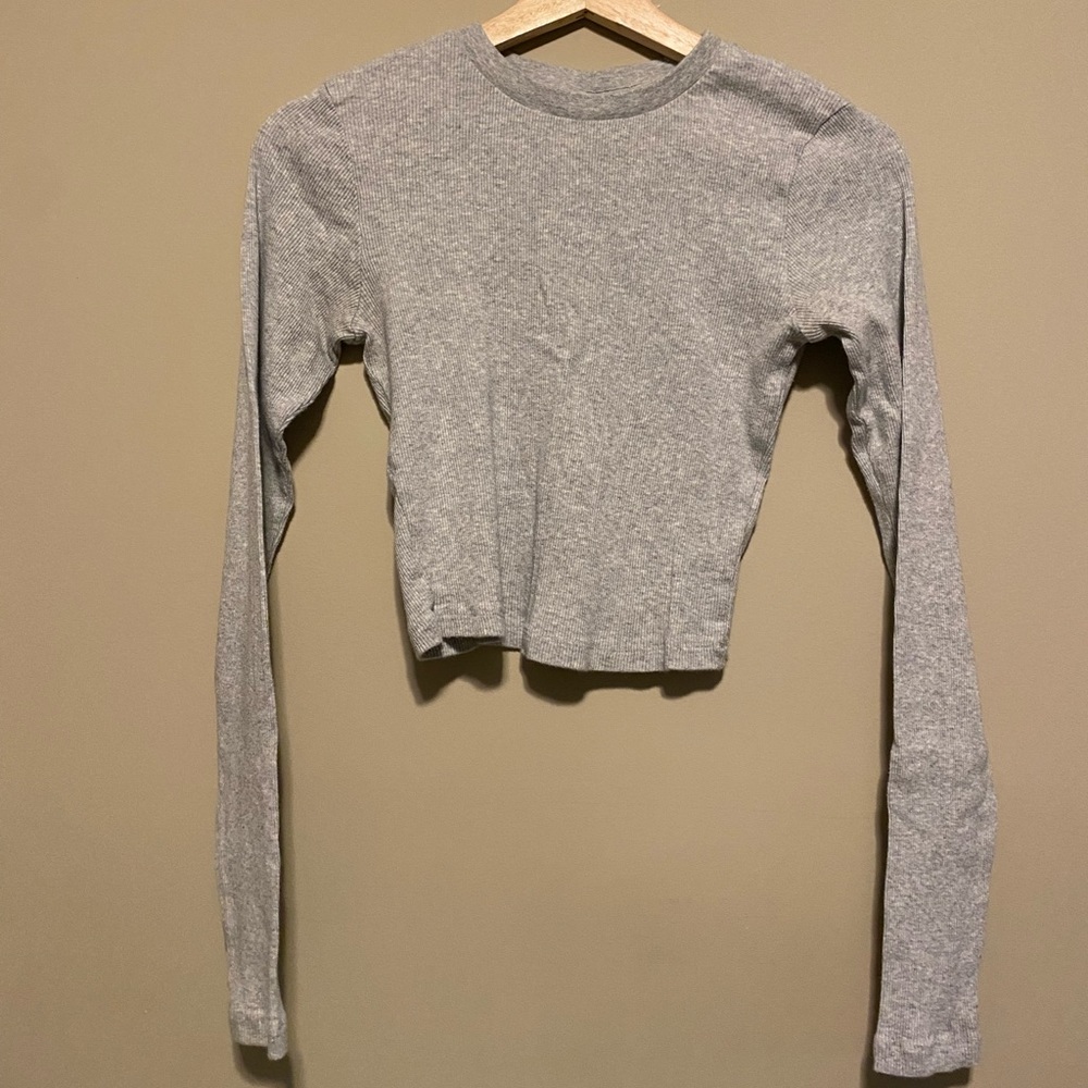 Comfy ribbed TNA top